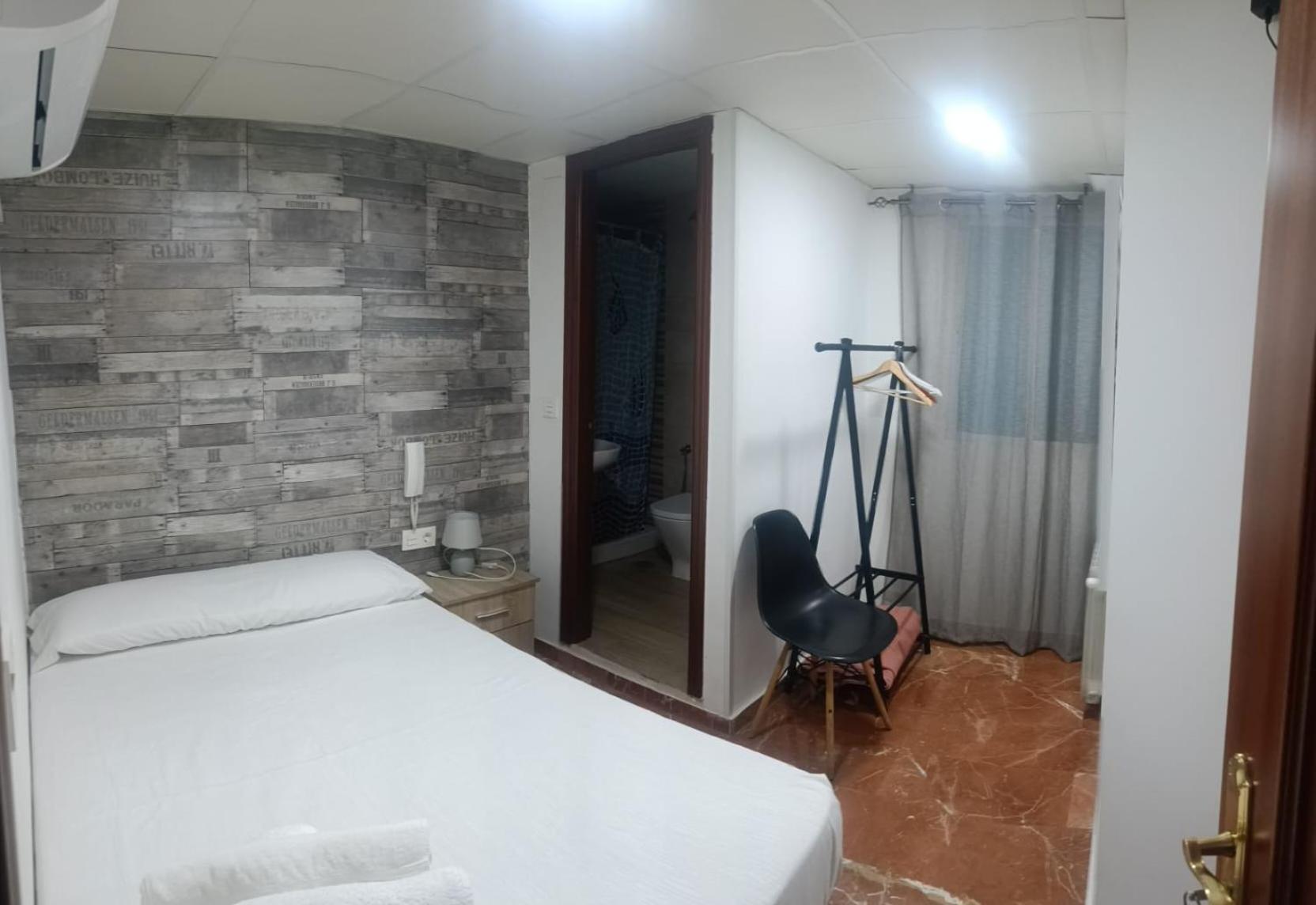 Double or Twin Room Interior